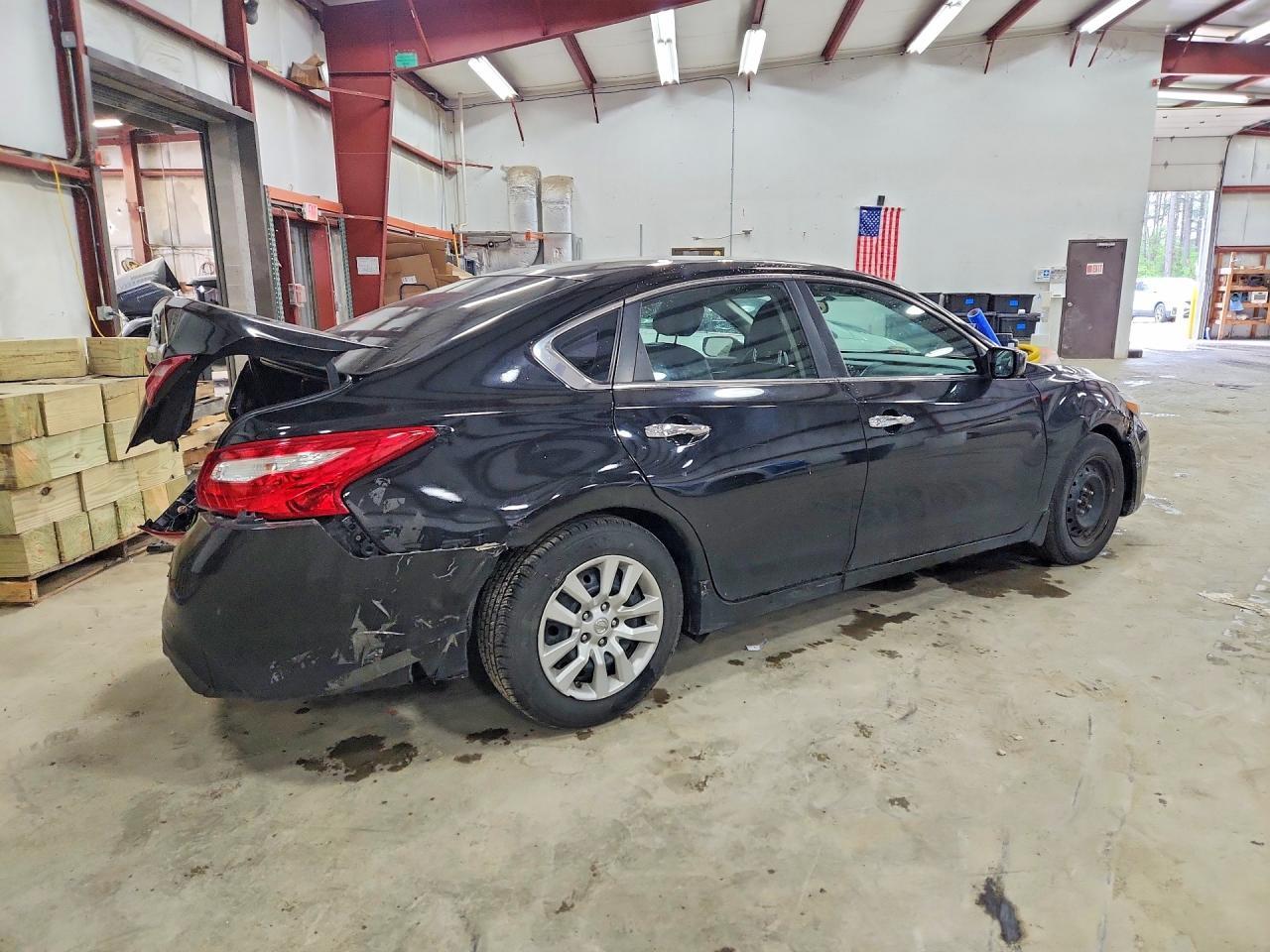 2017 Nissan Altima 2.5 S - Фото 3