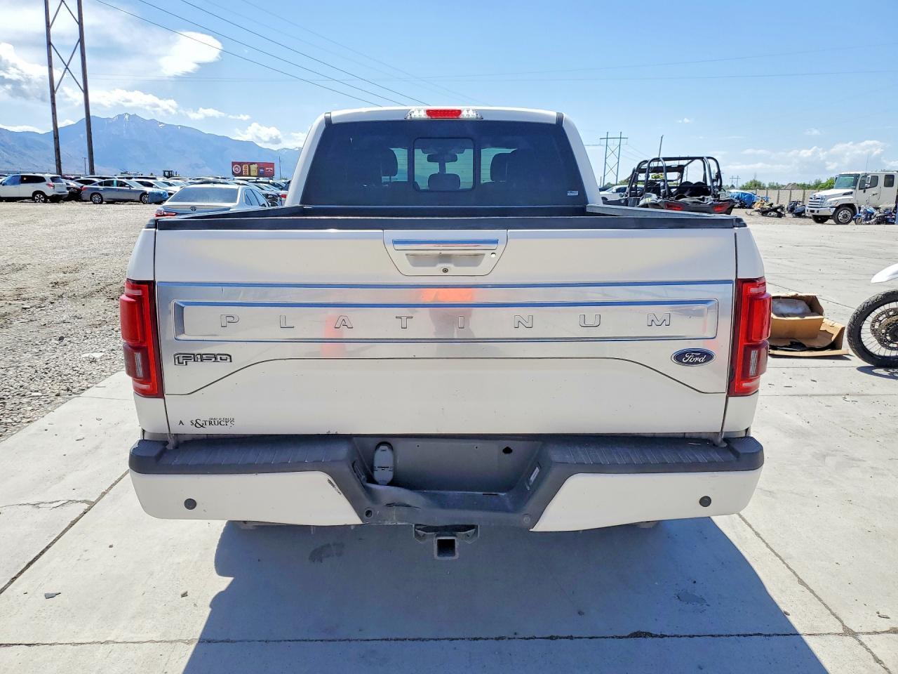 2015 Ford F-150 - Image 6