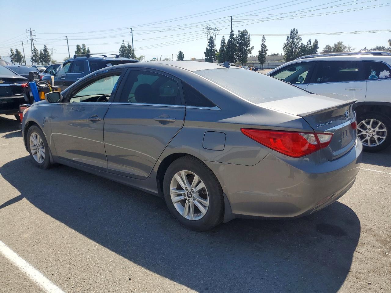 2013 Hyundai Sonata Gls - Фото 2