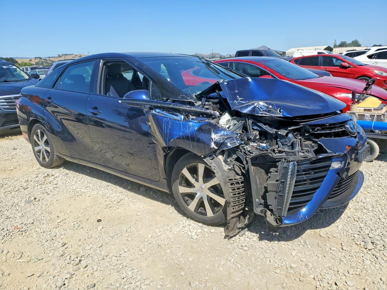 2017 Toyota Mirai Base - Image 4