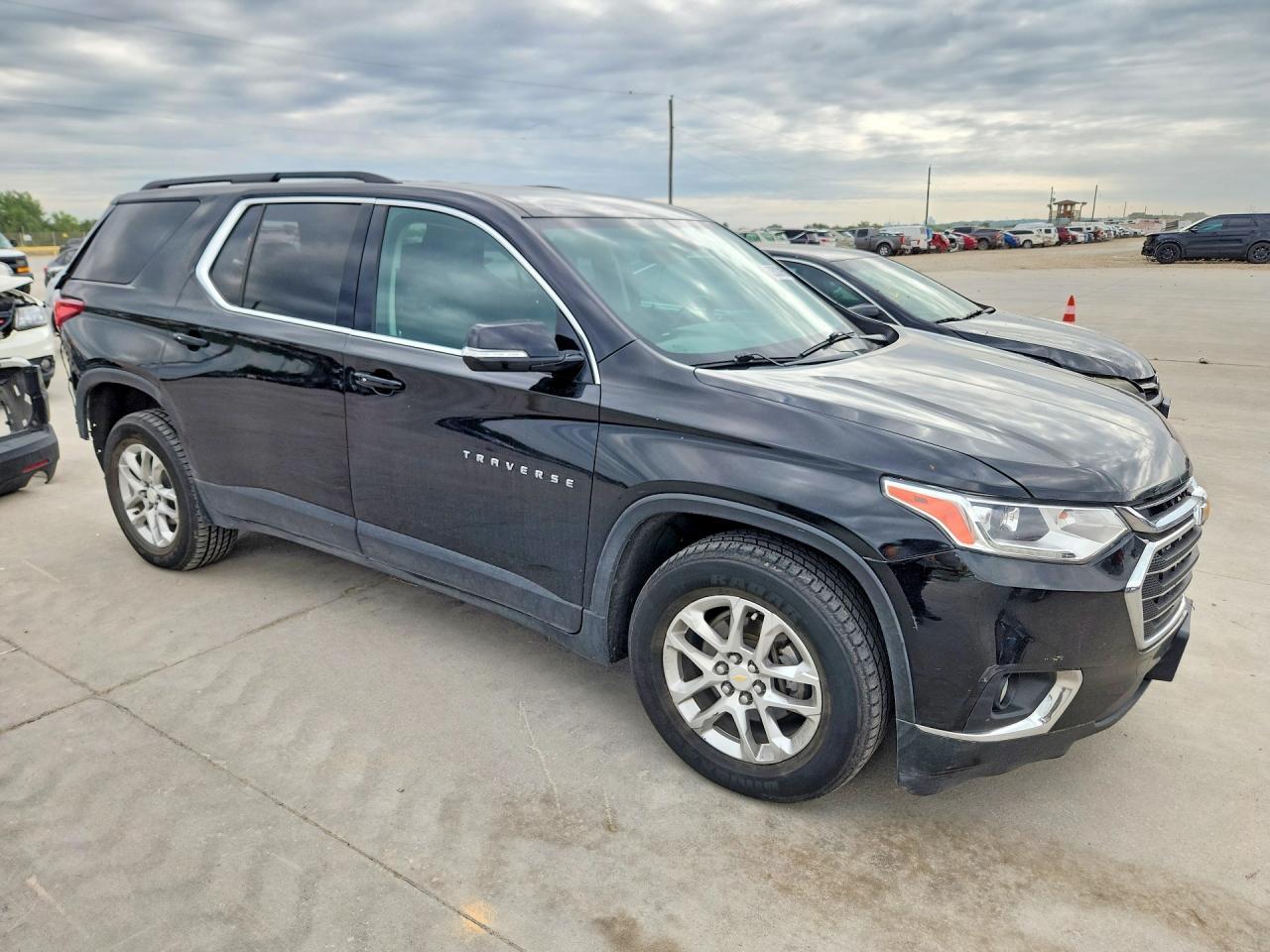 2020 Chevrolet Traverse Lt - Image 4