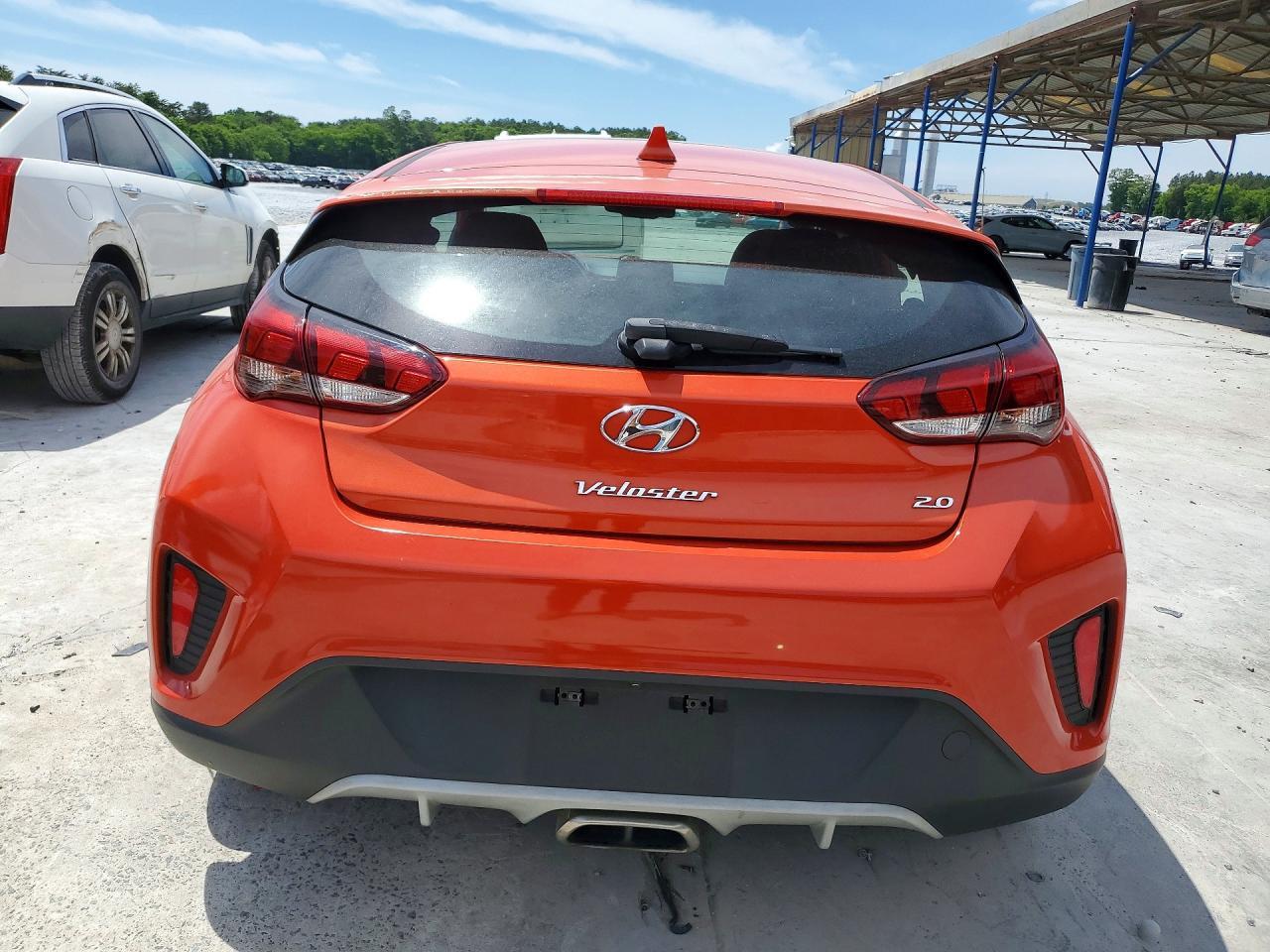 2020 Hyundai Veloster 2.0L Premium - Фото 6