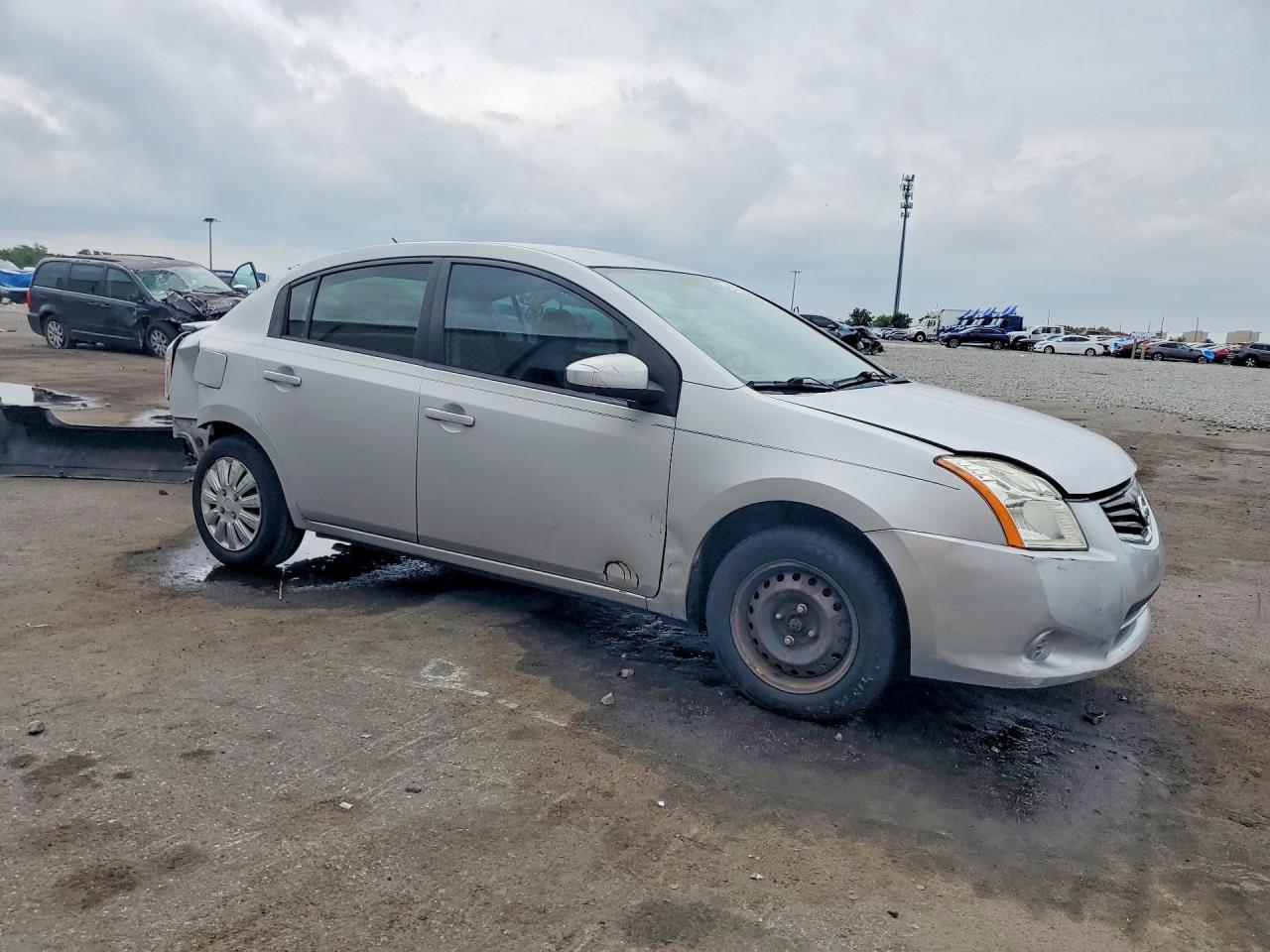 2012 Nissan Sentra 2.0 - Фото 4