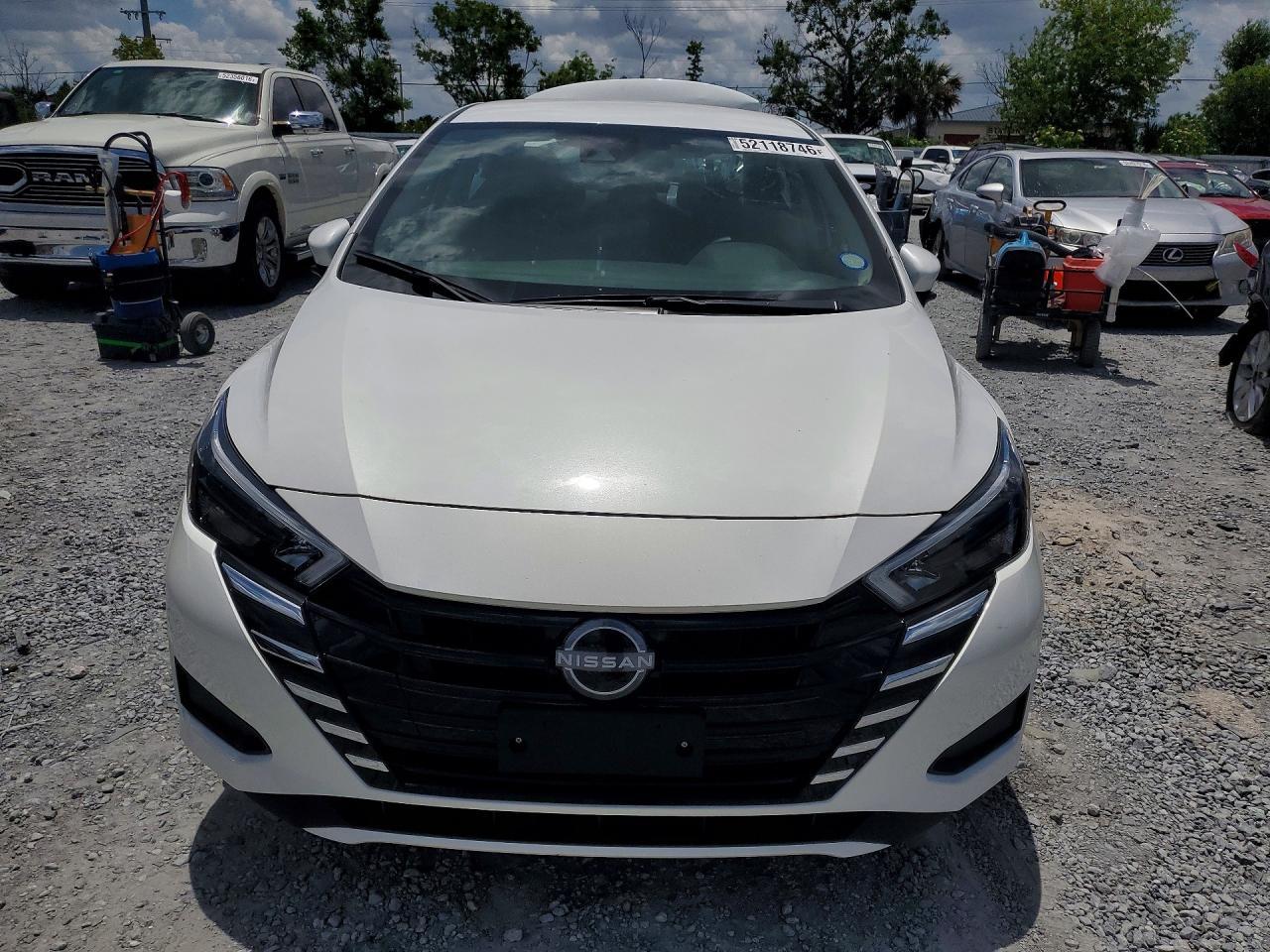 2025 Nissan Versa Sv - Image 5
