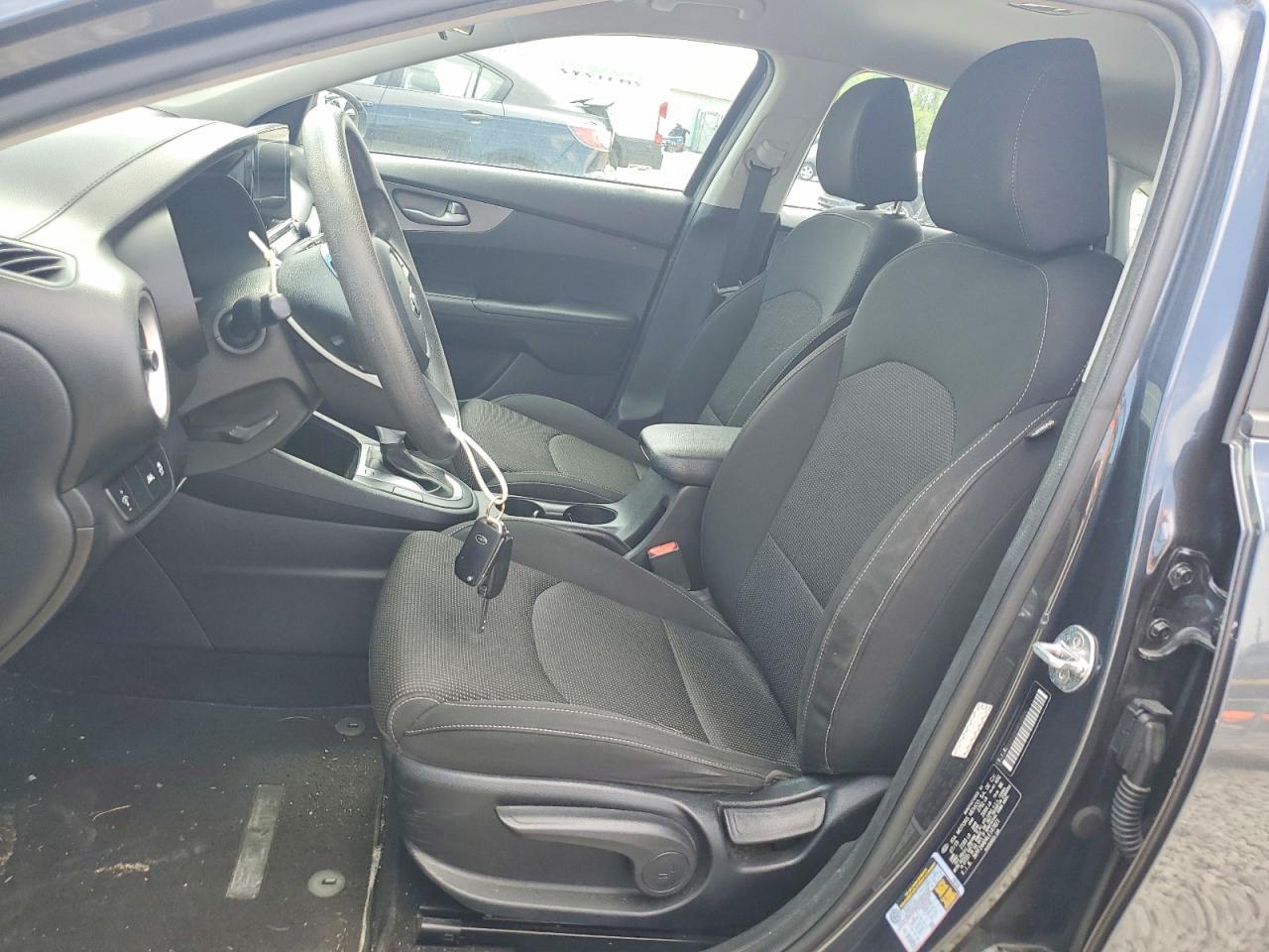 2020 Kia Forte Lxs - Image 7