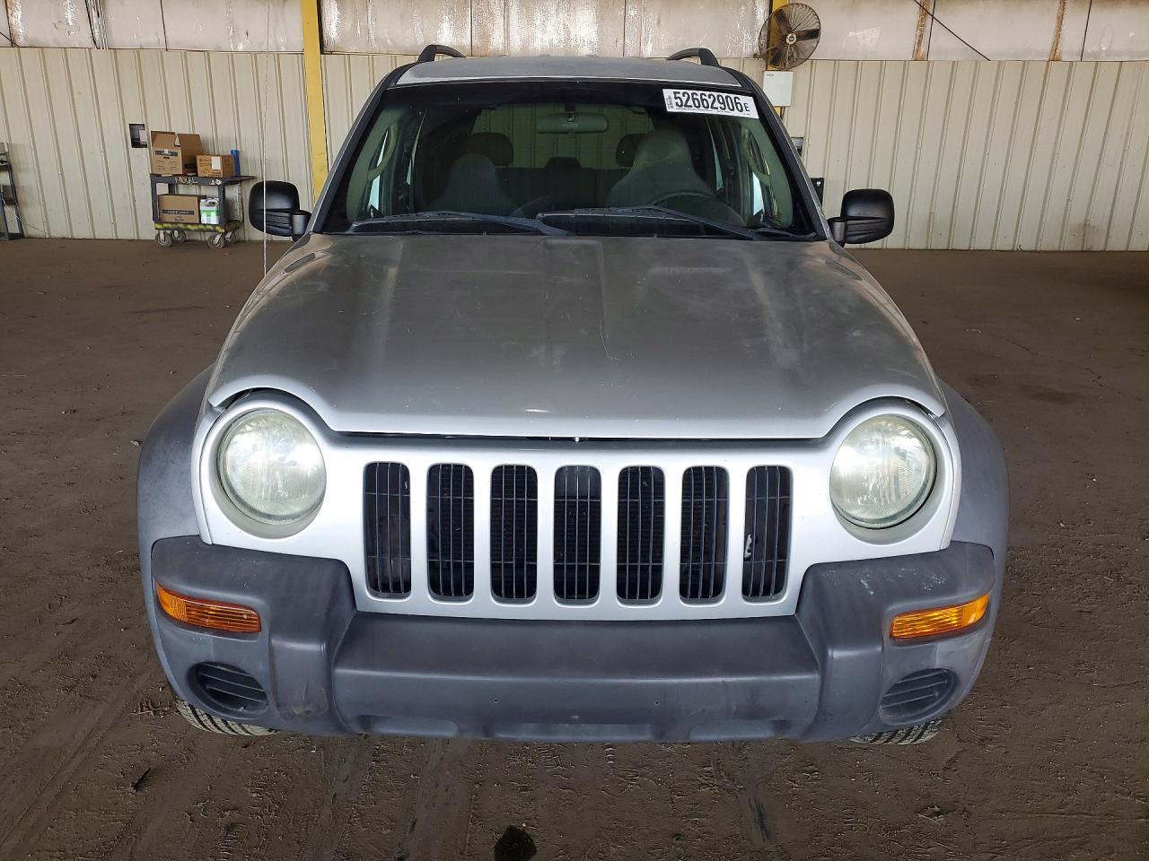 2004 Jeep Liberty Sport - Фото 5