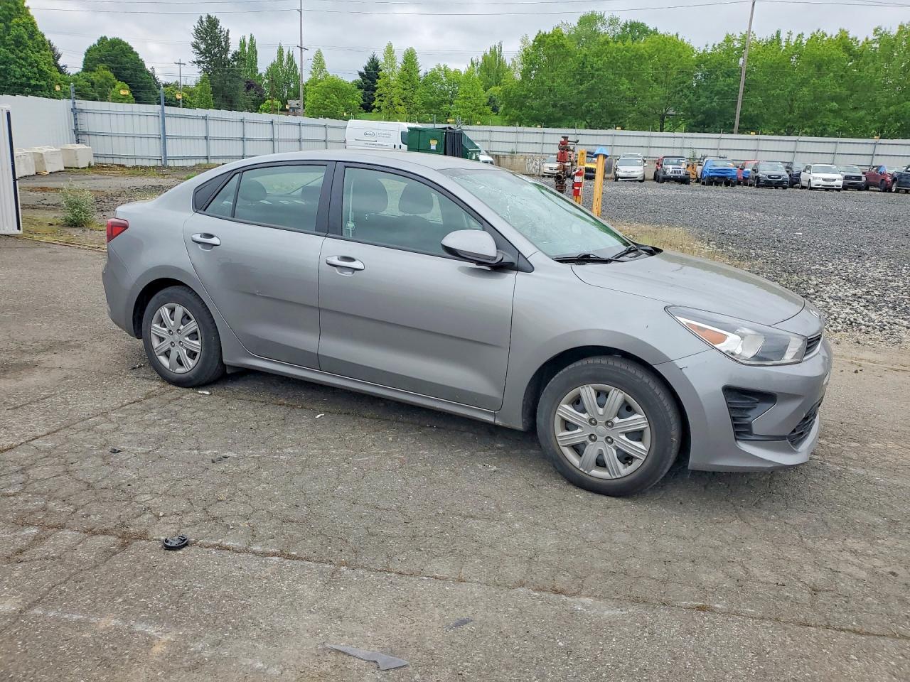 2021 Kia Rio S - Фото 4