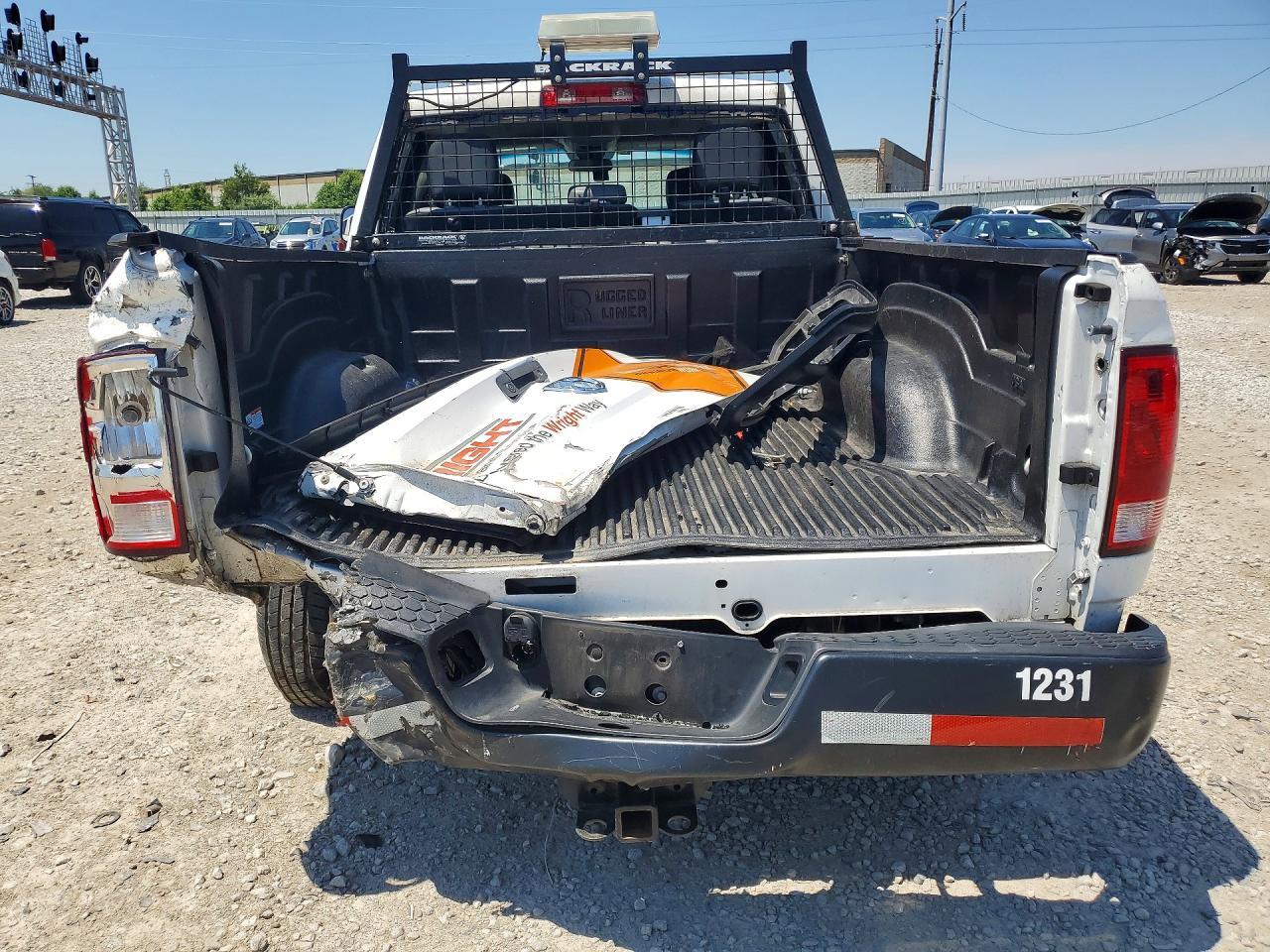 2022 Ram 1500 - Image 6