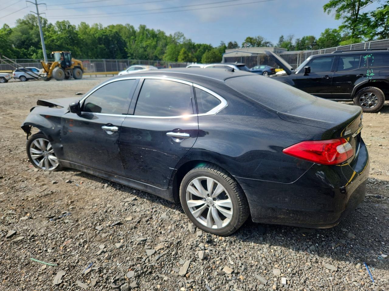 2012 Infiniti M37 X - Фото 2