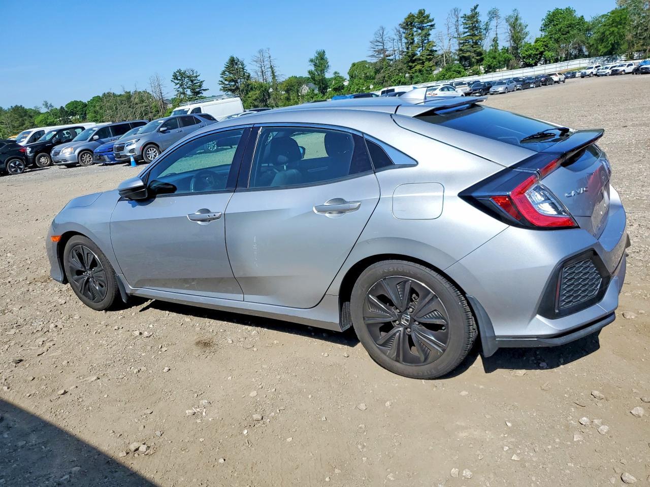 2018 Honda Civic Ex - Image 2