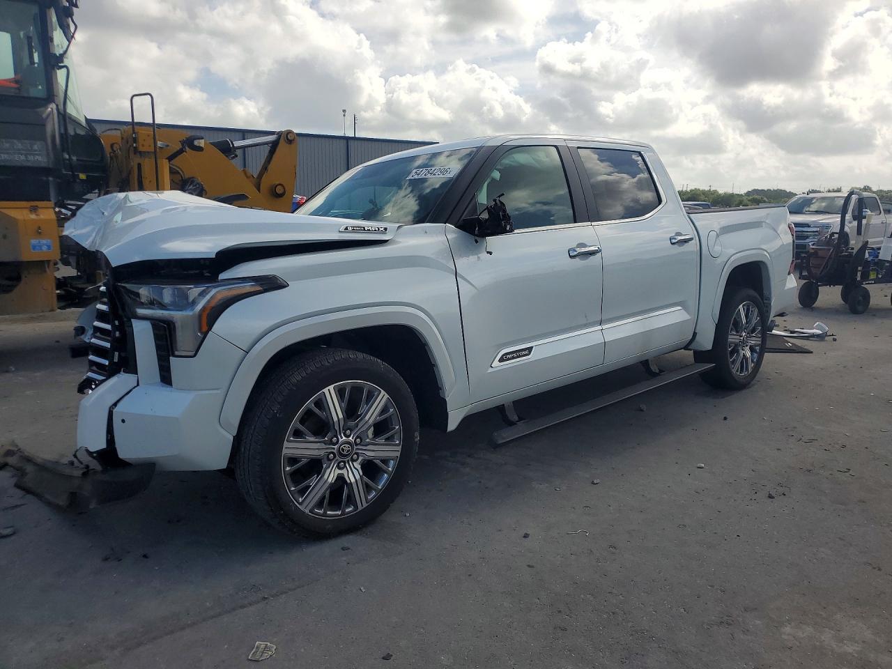 2026 Toyota Tundra Crewmax Capstone