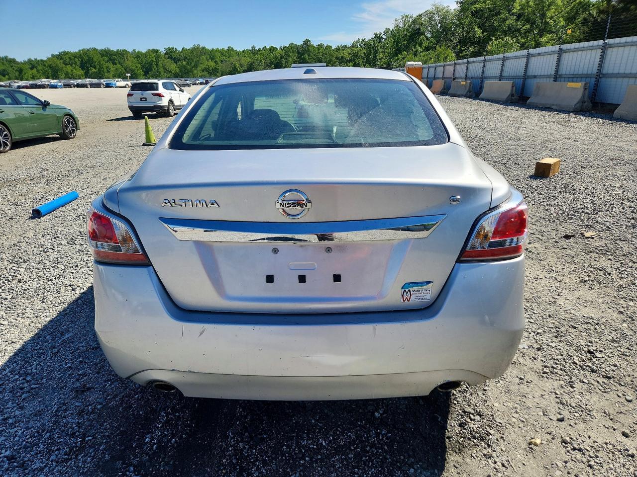 2014 Nissan Altima 2.5 S - Фото 6