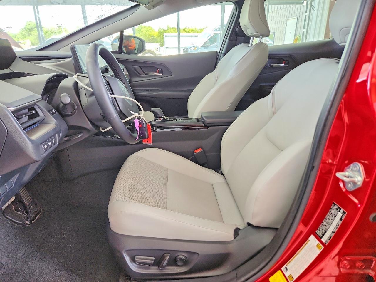2024 Toyota Prius Xle - Фото 7