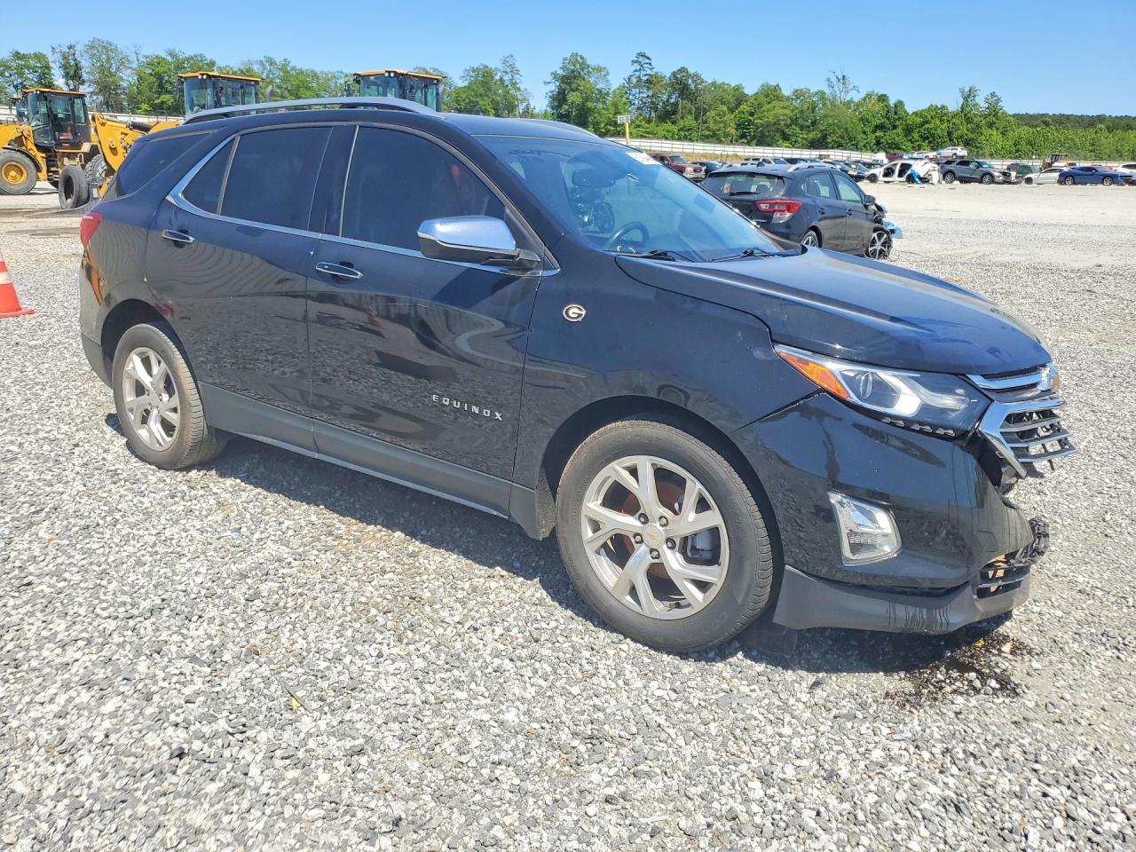 2020 Chevrolet Equinox Premier - Image 4