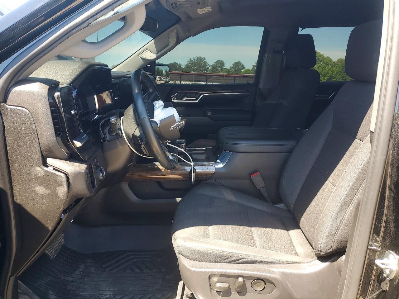 2024 Chevrolet Silverado K1500 Rst - Image 7