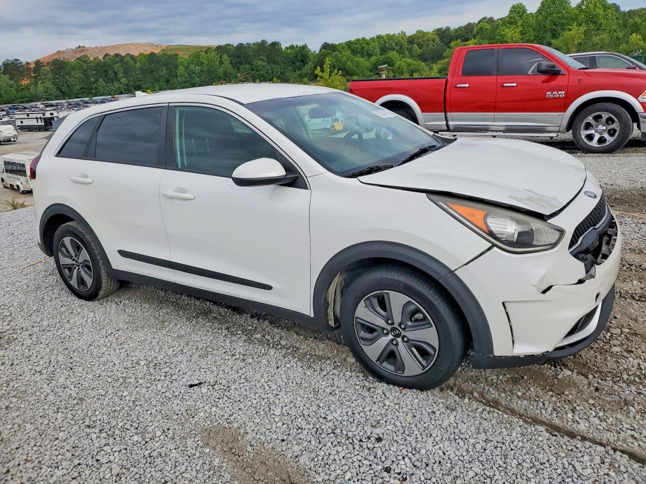 2018 Kia Niro Fe - Фото 4