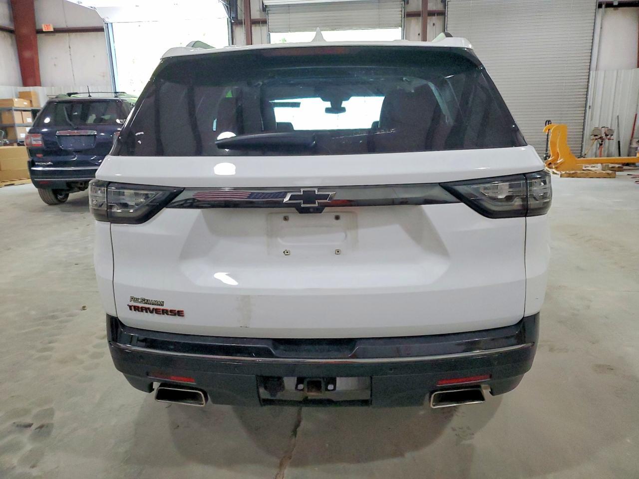2018 Chevrolet Traverse Premier - Image 6