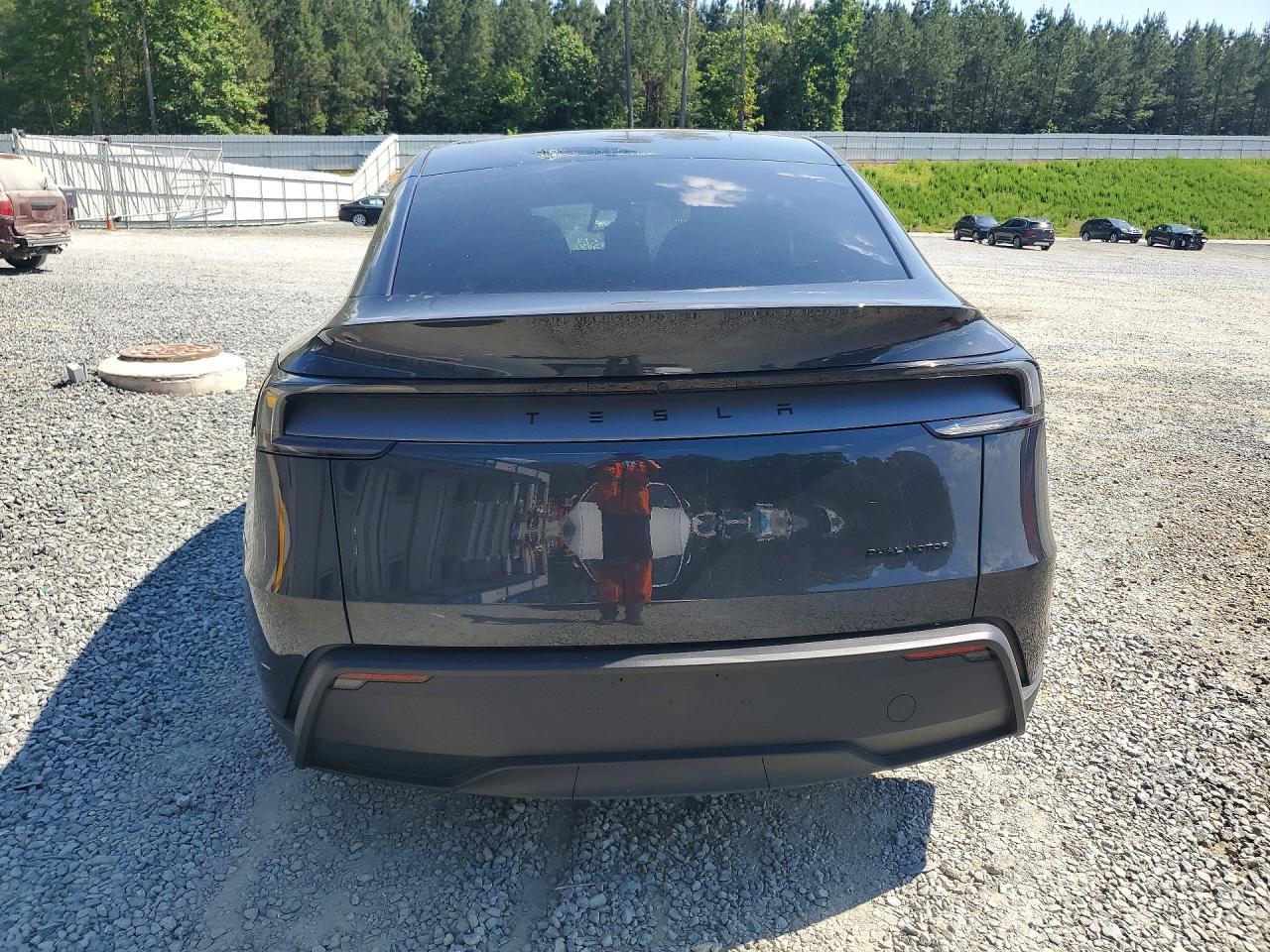 2026 Tesla Model Y - Фото 6