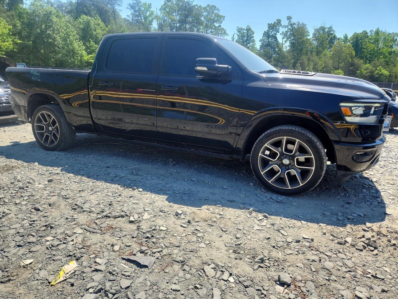 2019 Ram 1500 Laramie - Image 4