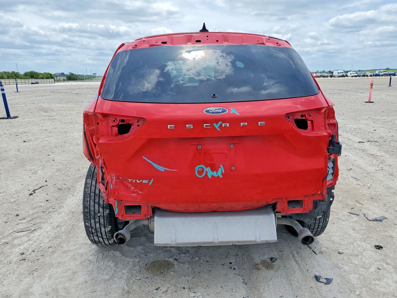 2024 Ford Escape Active - Image 6
