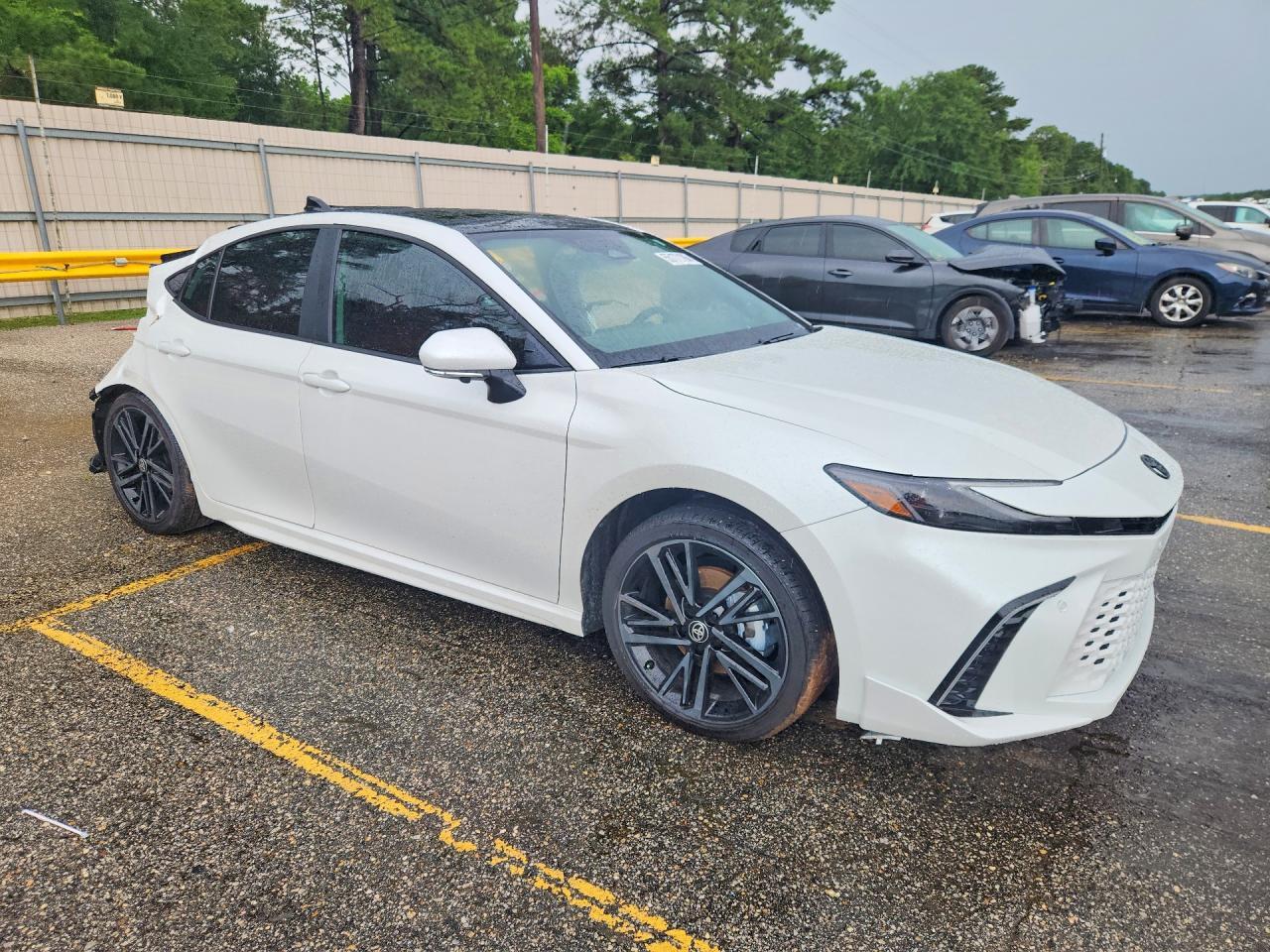 2026 Toyota Camry Xse - Image 4