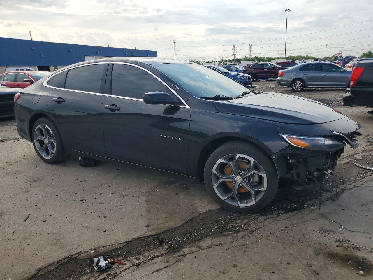 2022 Chevrolet Malibu Lt - Image 4