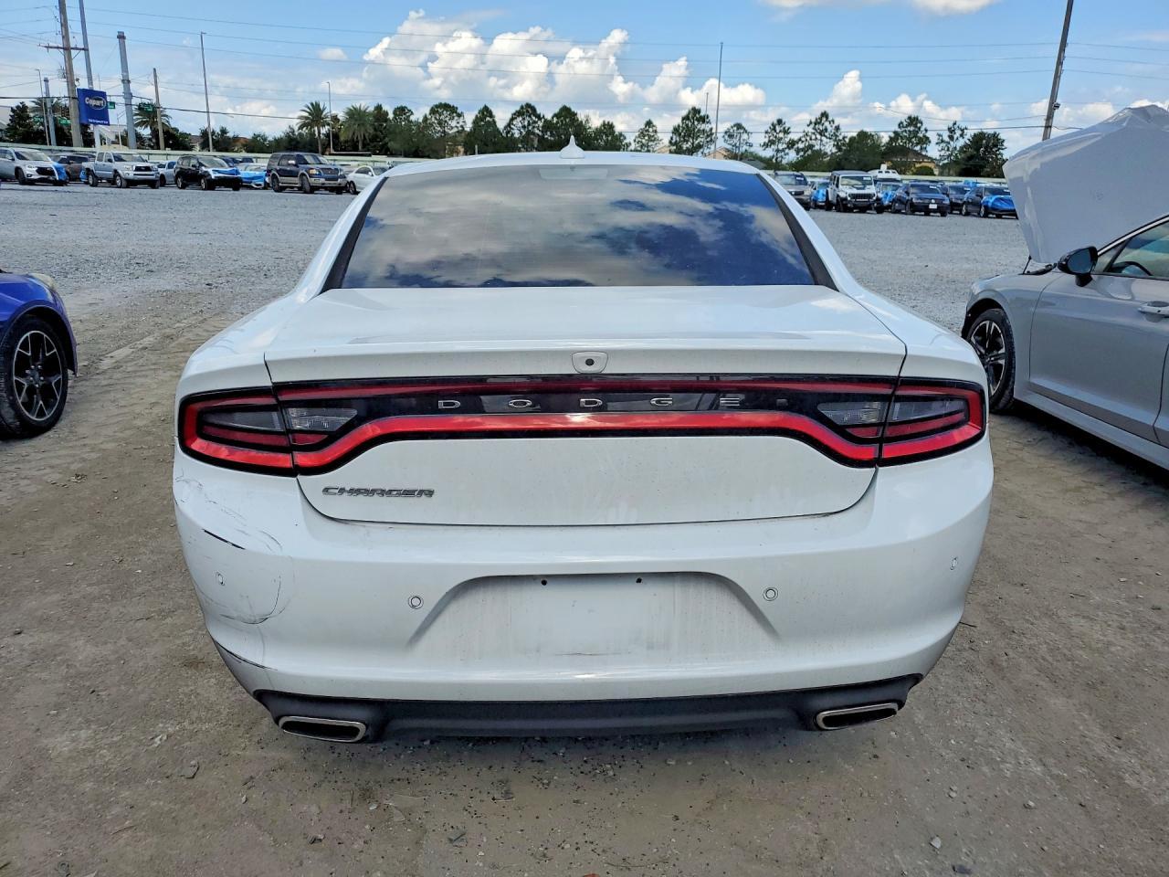 2023 Dodge Charger Sxt - Фото 6