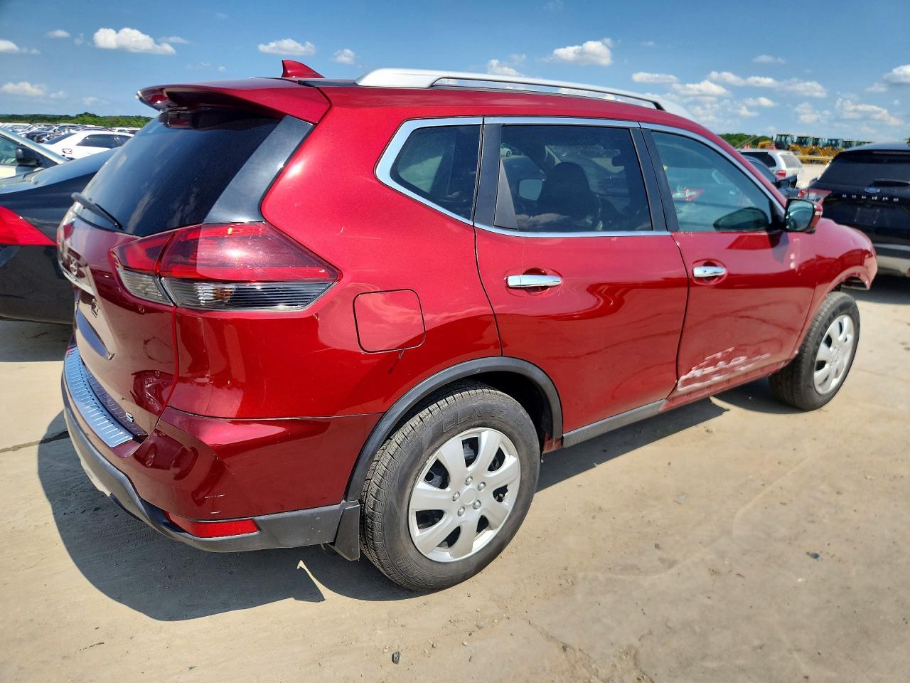 2018 Nissan Rogue Sv - Image 3