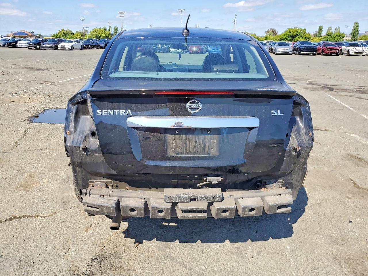 2011 Nissan Sentra 2.0 - Image 6