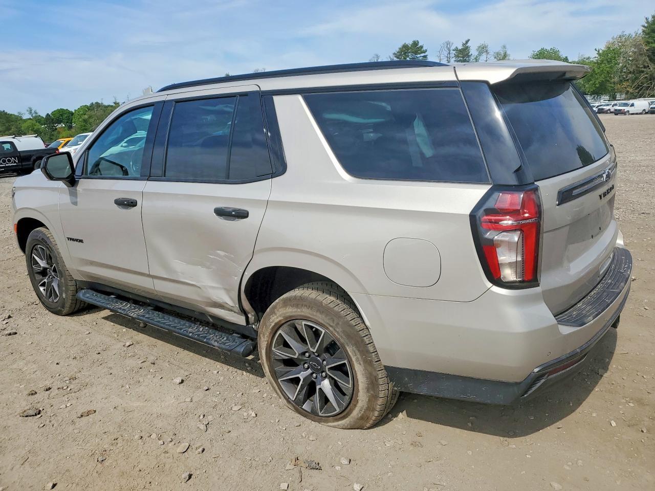 2021 Chevrolet Tahoe K1500 Z71 - Image 2