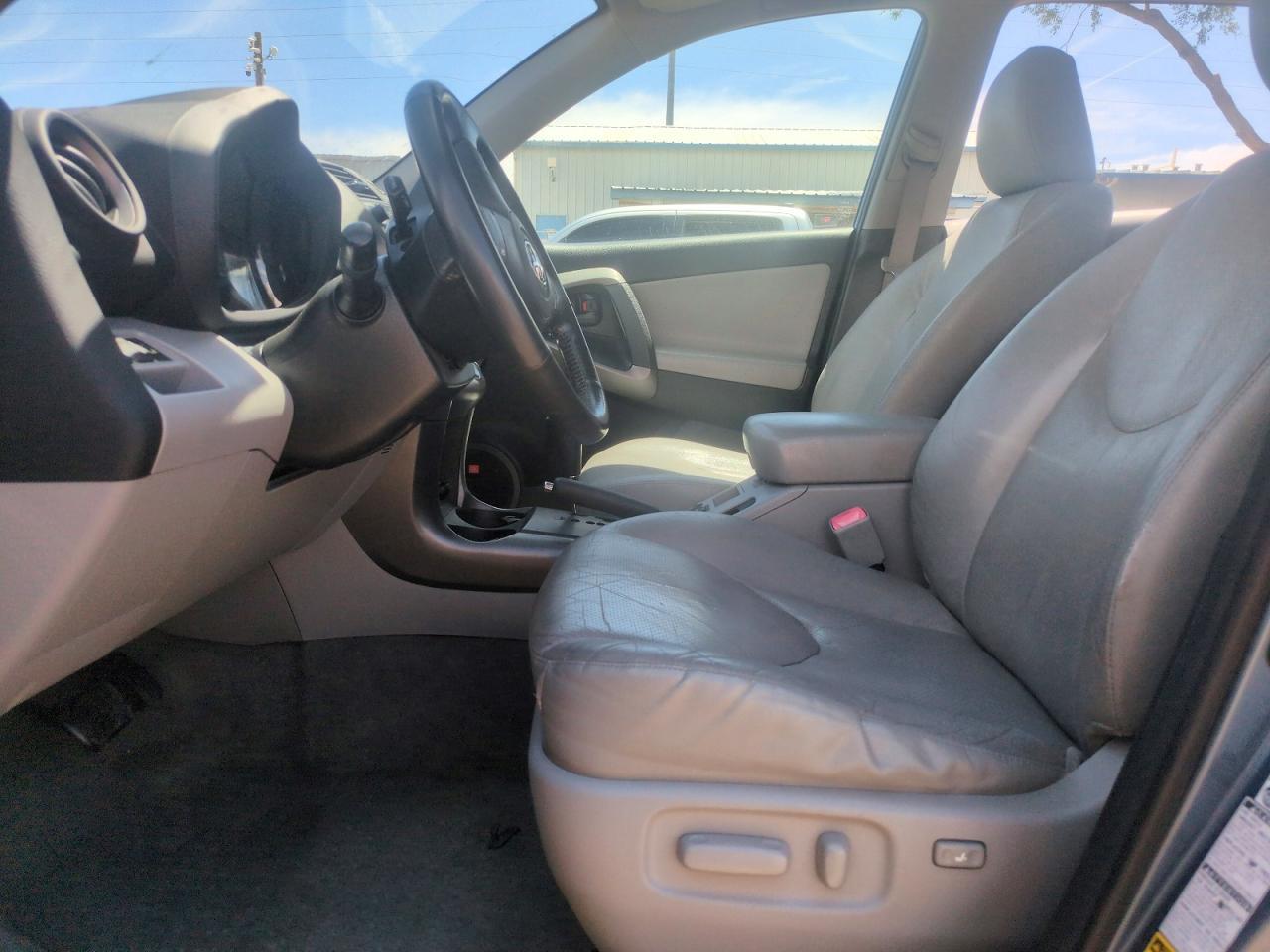 2010 Toyota Rav4 Limited - Image 7