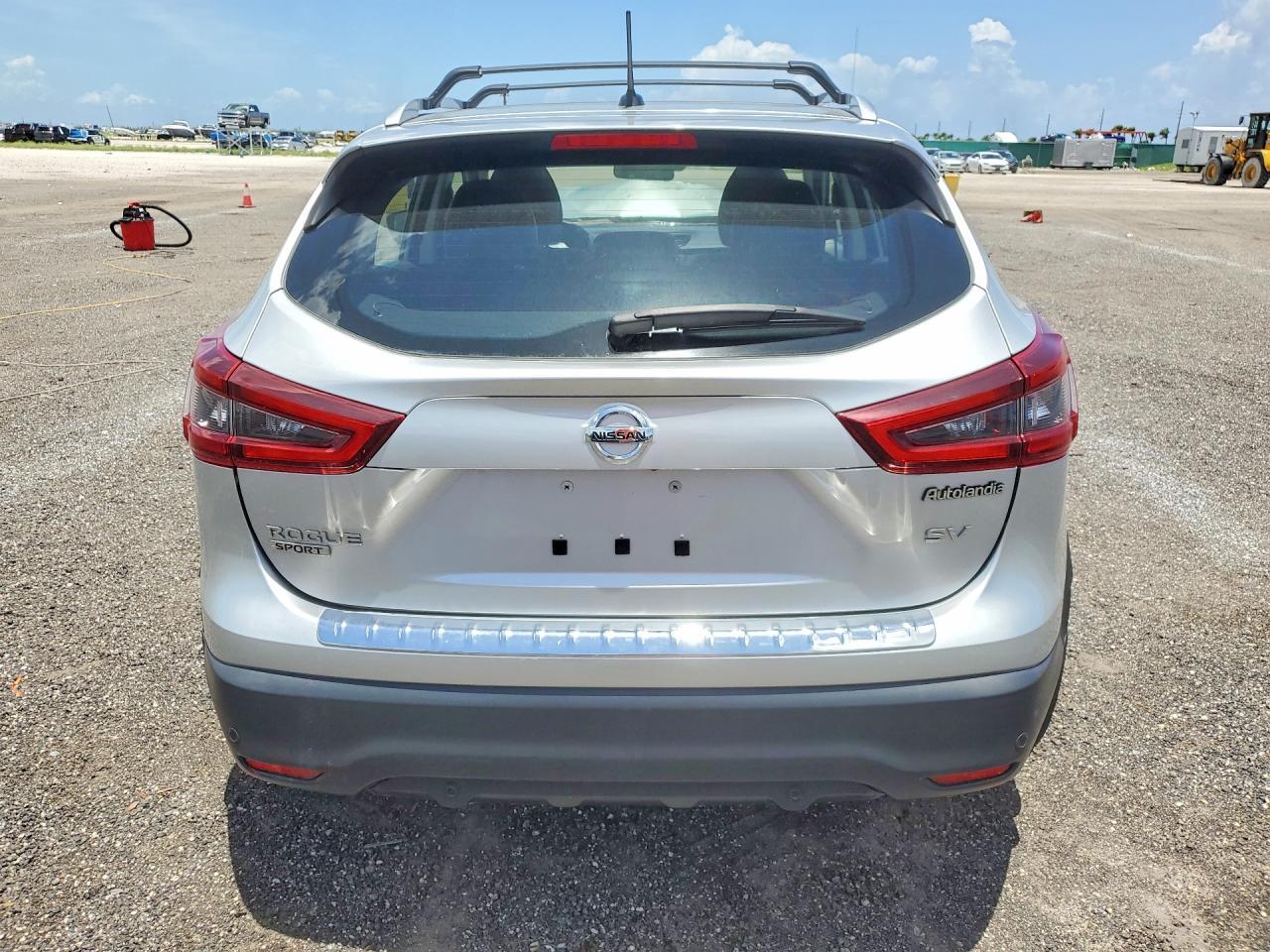 2020 Nissan Rogue Sport Sv - Image 6