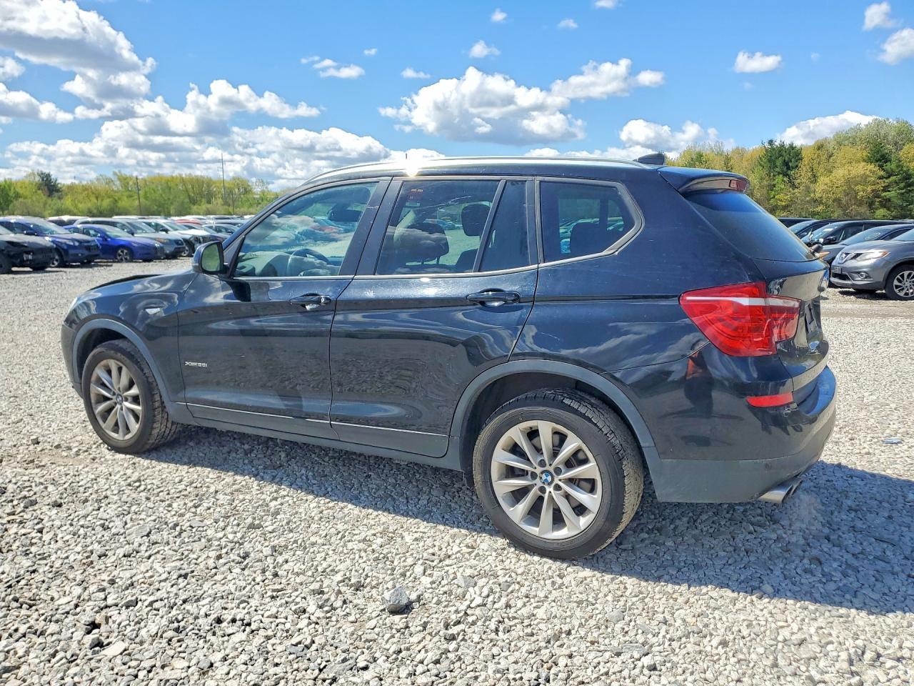 2015 BMW X3 xDrive28I - Фото 2