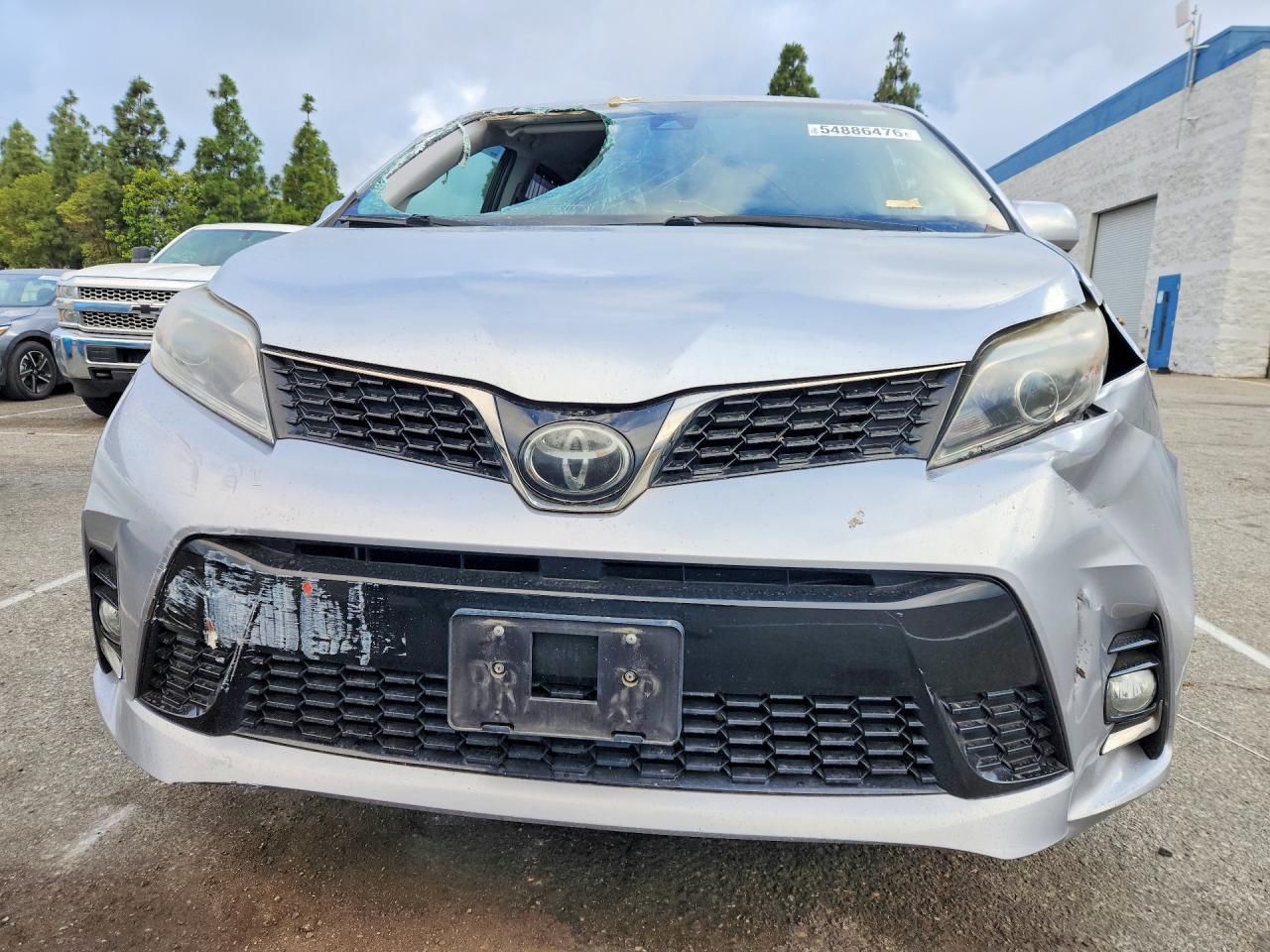 2018 Toyota Sienna Se 8-Passenger - Фото 5