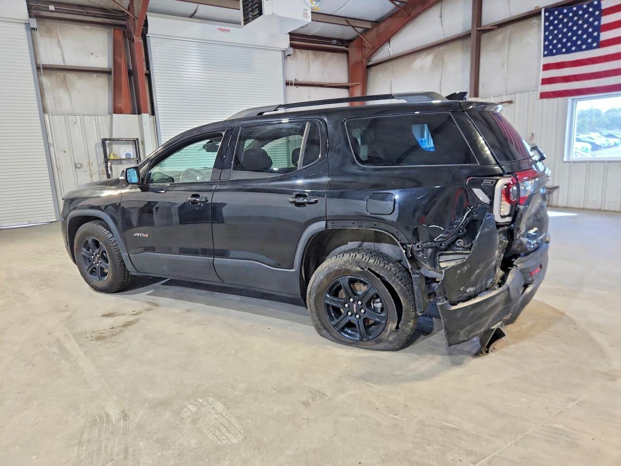 2023 GMC Acadia At4 - Image 2