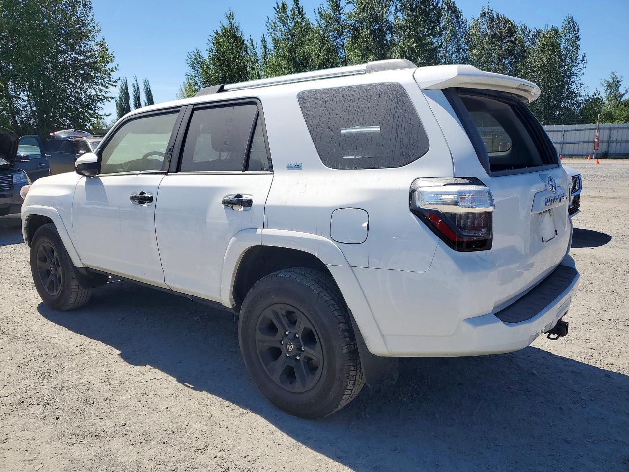 2024 Toyota 4Runner Sr5 - Image 2