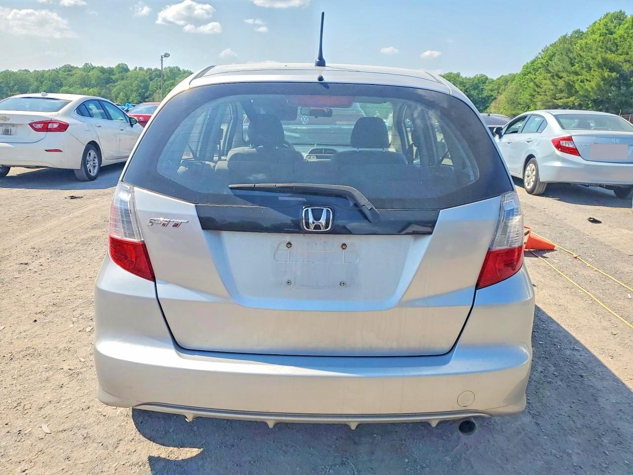 2013 Honda Fit - Image 6