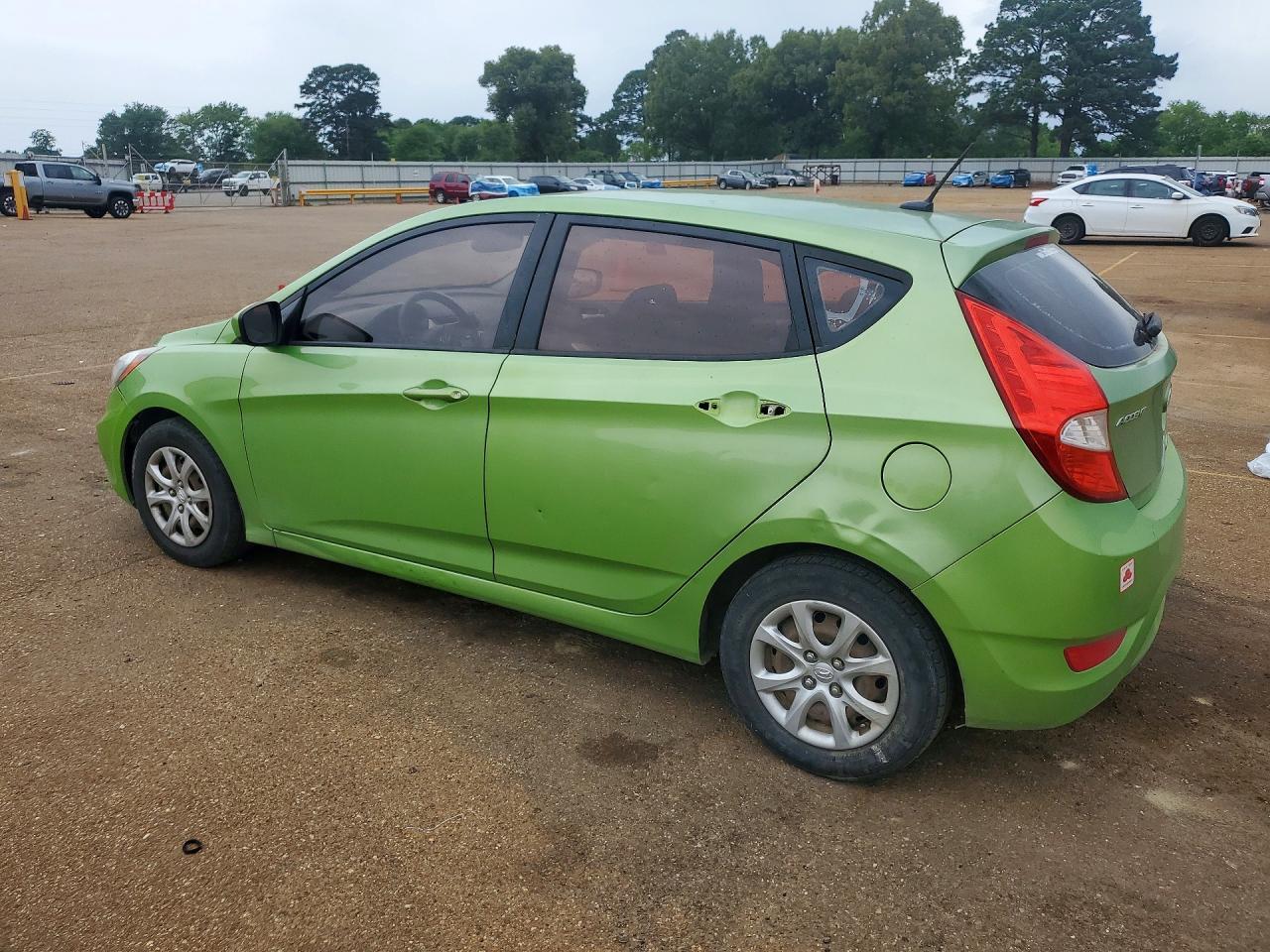 2013 Hyundai Accent Gs - Image 2