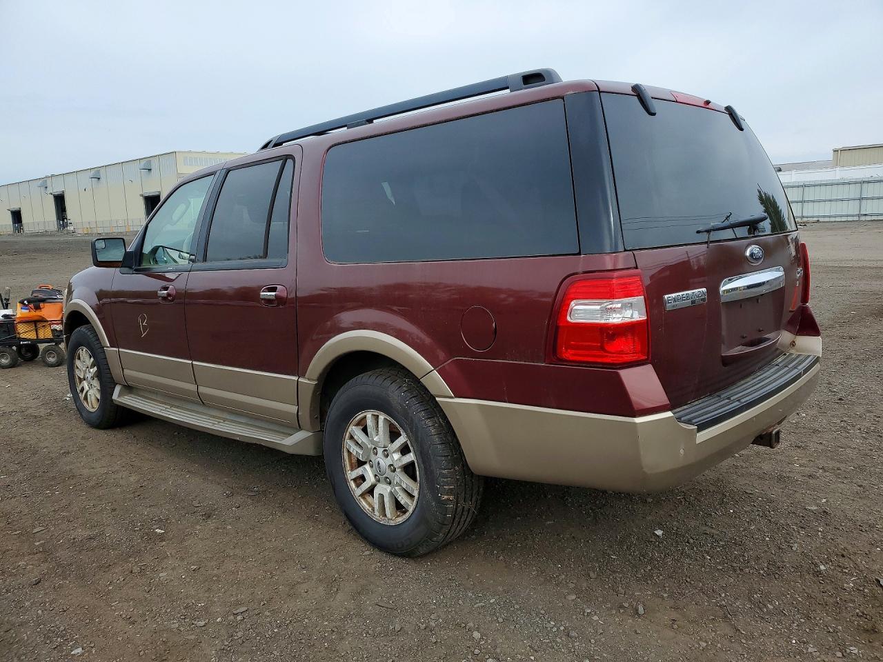 2013 Ford Expedition El Xlt - Image 2