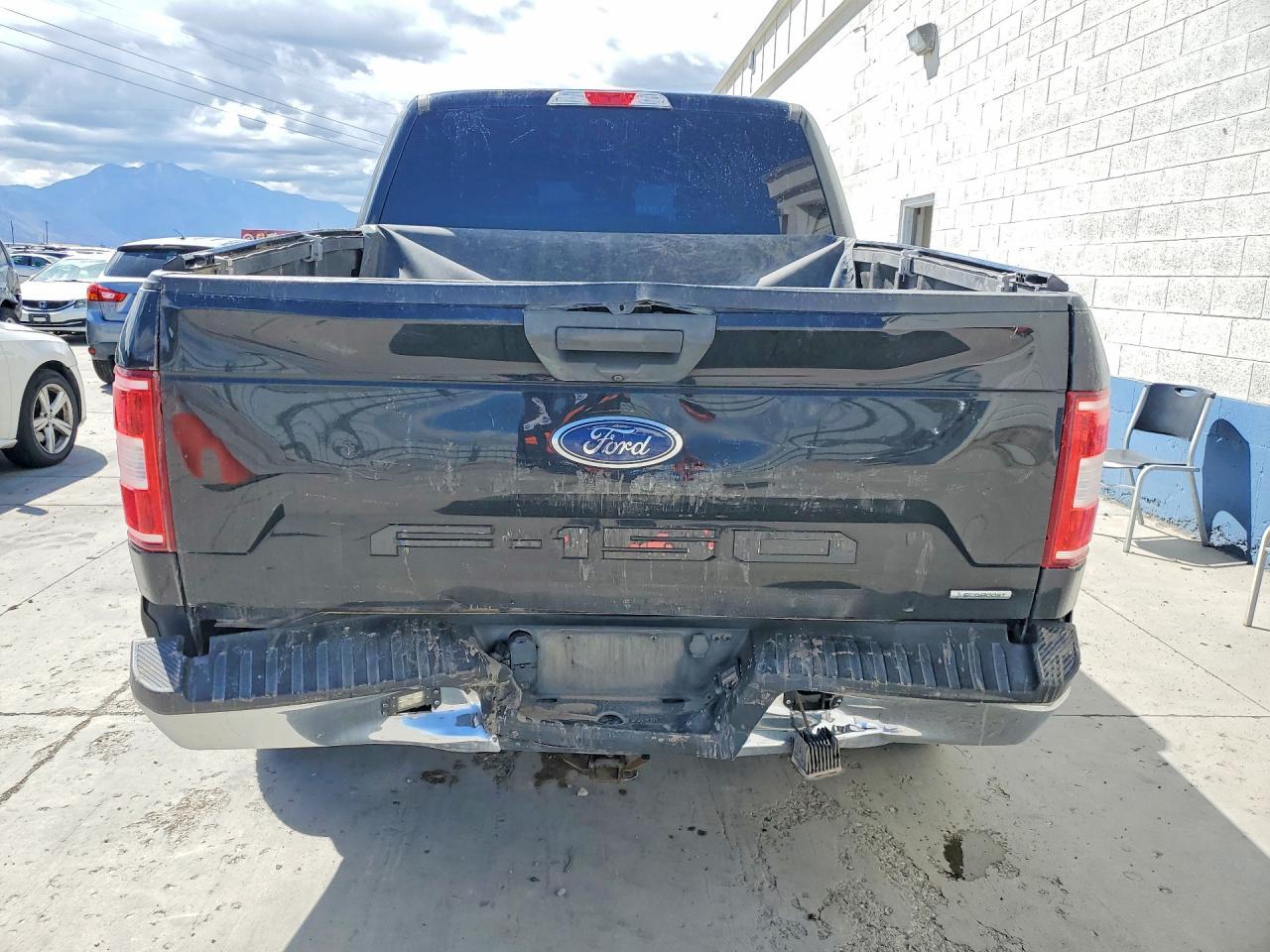 2018 Ford F150 Supercrew - Image 6