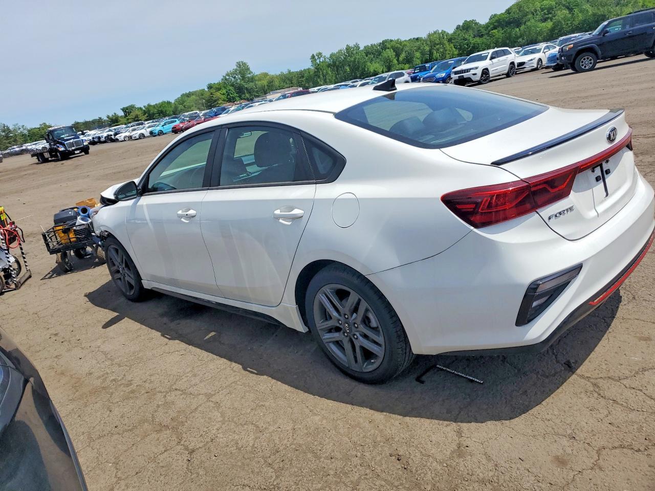 2020 Kia Forte Gt Line - Фото 2