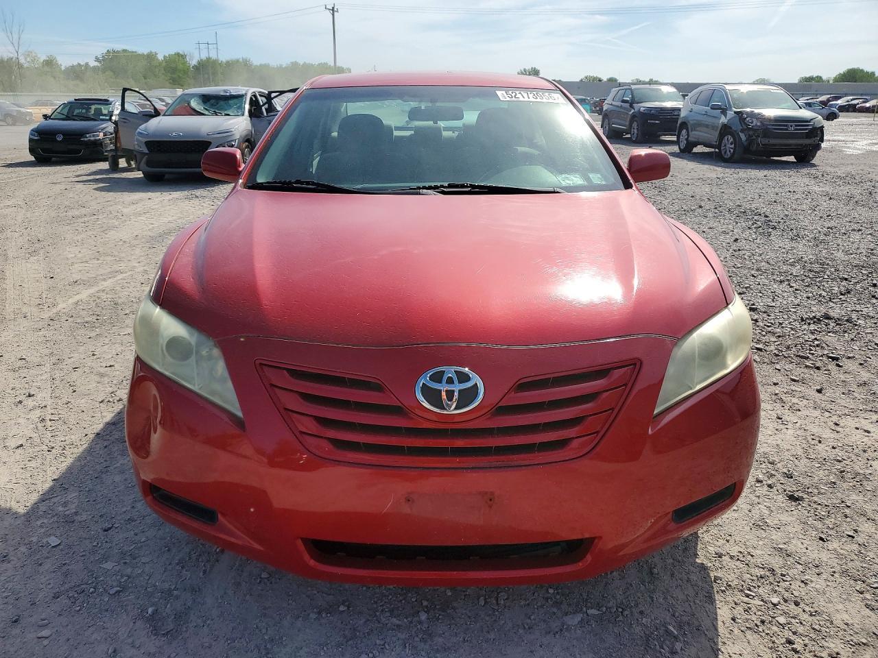 2009 Toyota Camry Le - Фото 5