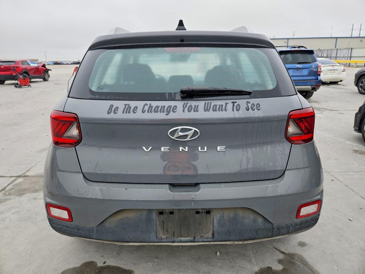 2020 Hyundai Venue - Image 6