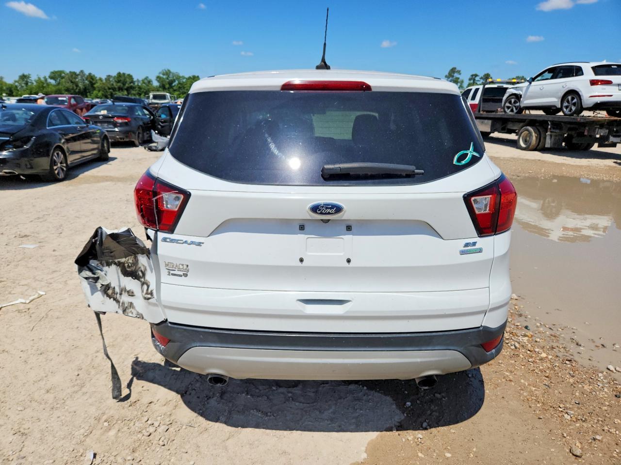 2019 Ford Escape S - Image 6