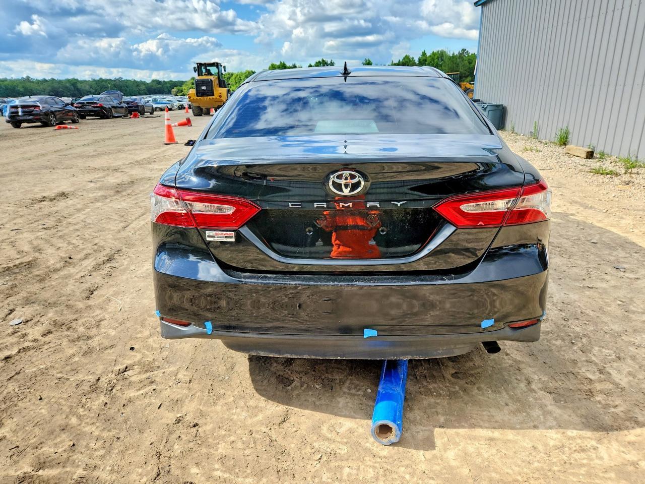 2019 Toyota Camry L - Фото 6