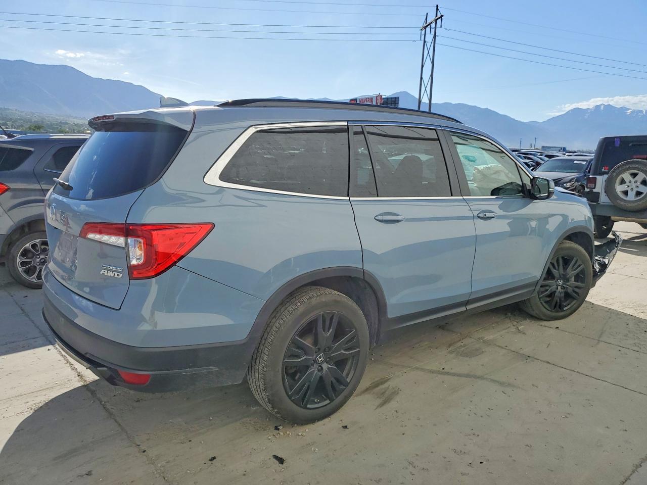 2022 Honda Pilot Se - Image 3