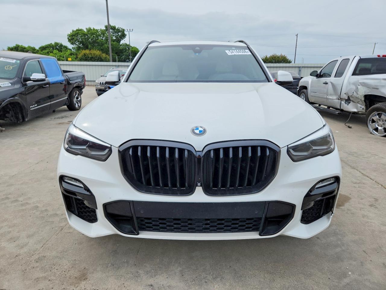2021 BMW X5 Sdrive 40I - Фото 5