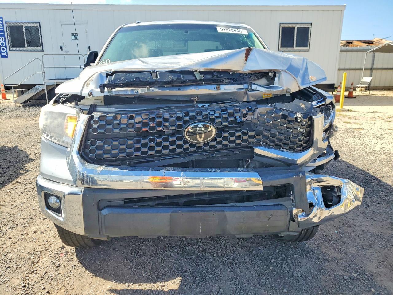 2016 Toyota Tundra Crewmax Sr5 - Фото 5
