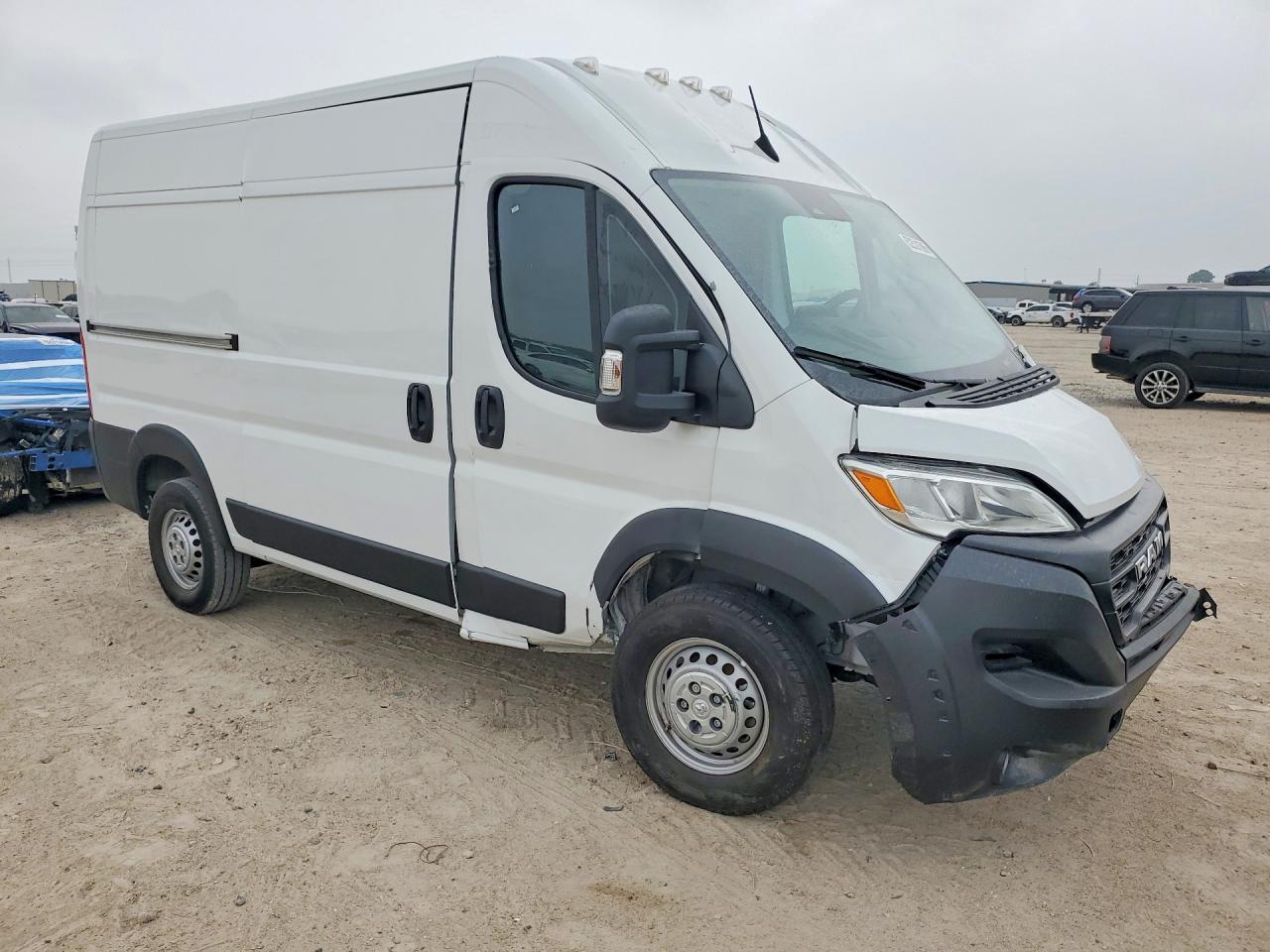 2025 Ram Promaster 1500 Delivery Van - Image 4
