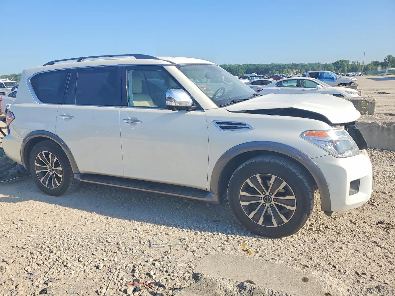 2020 Nissan Armada Sl - Image 4